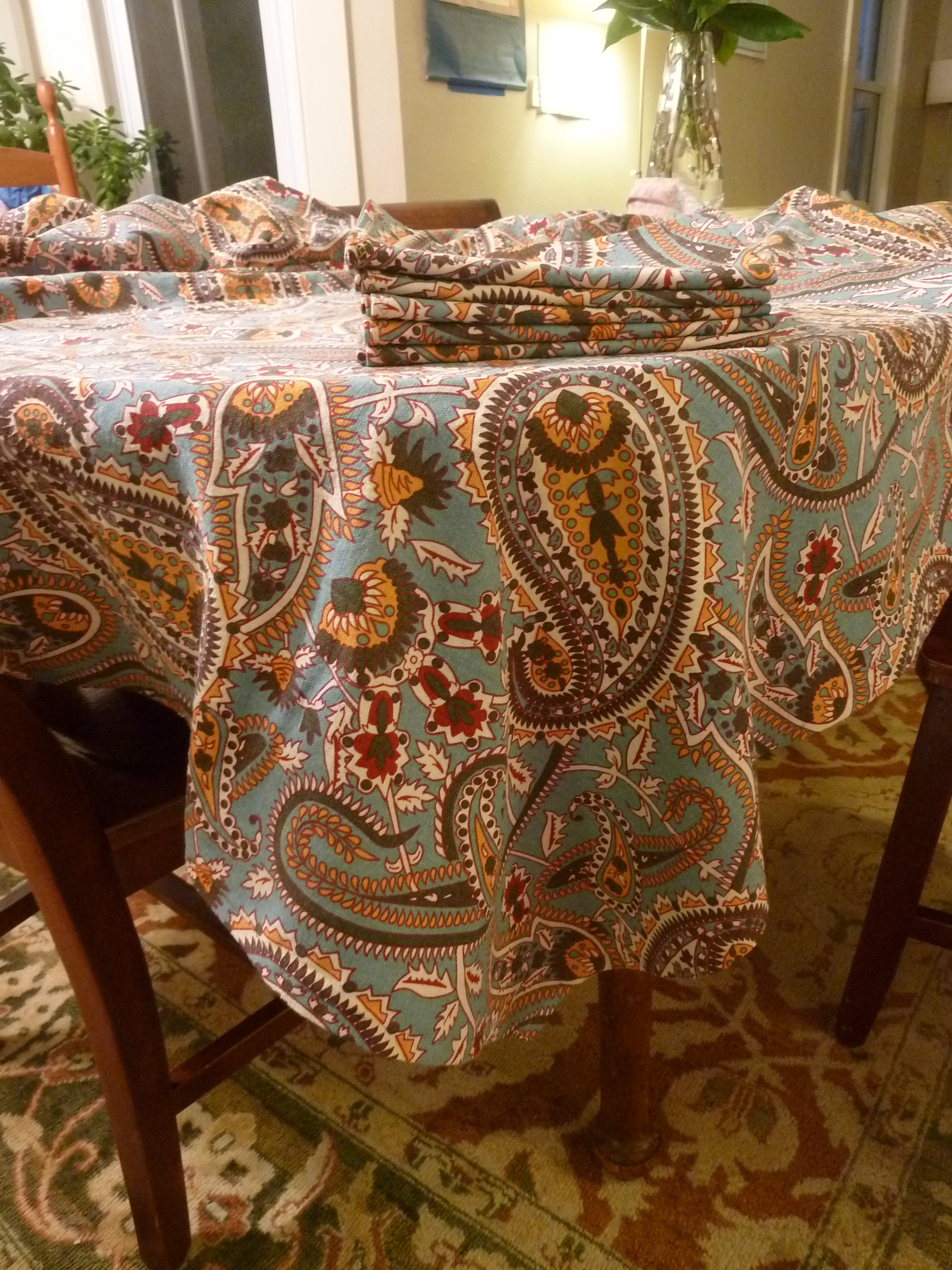 Table Cloth and Napkins